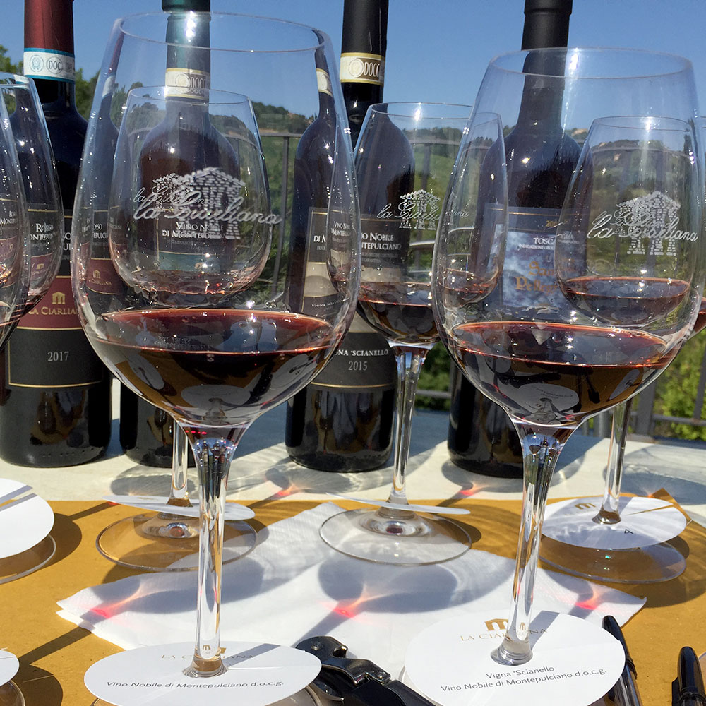 Wine tourism learning game Blind tasting